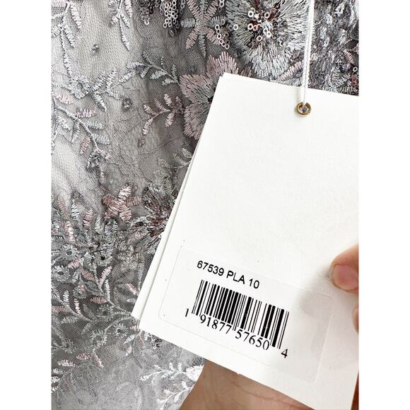 Mac Duggal 67539 Embellished Lace V Neck Illusion Gown Size 10 Platinum NWT - Picture 7 of 8